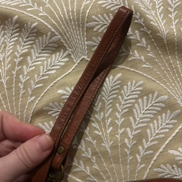 Frye Melissa Cognac Leather Wristlet - Picture 6 of 11